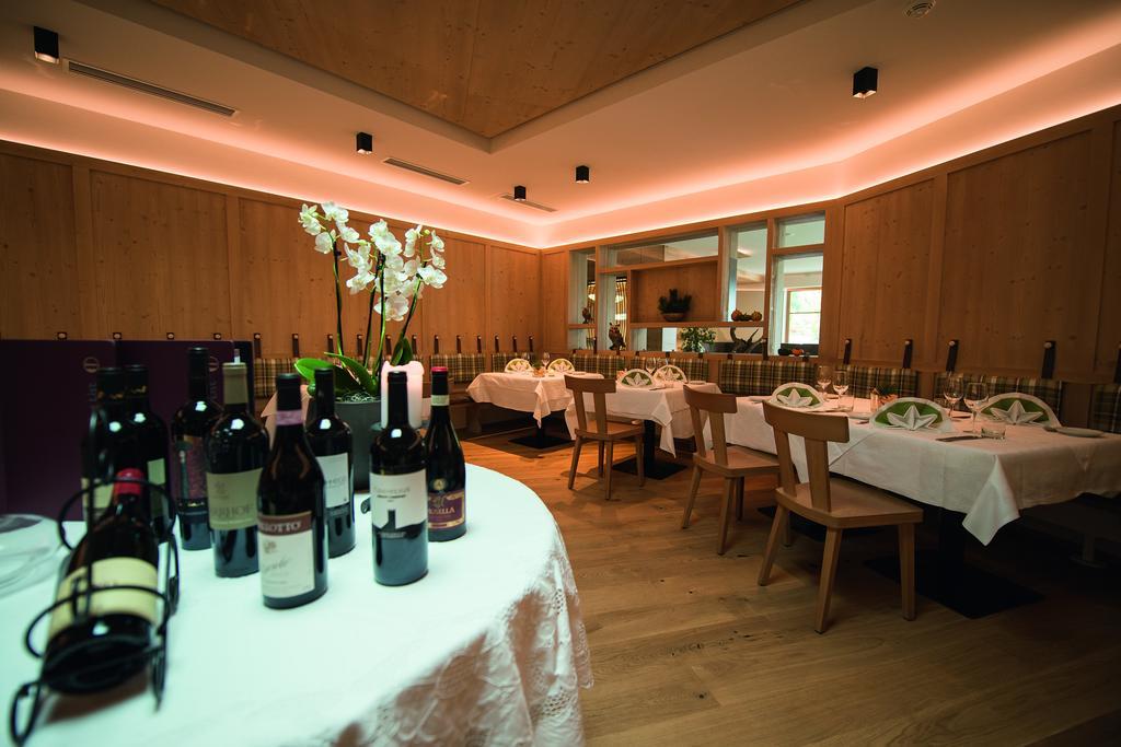 Hotel Fischer Brixen Buitenkant foto